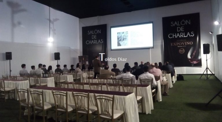 Alquiler de Mesas rectangulares para eventos