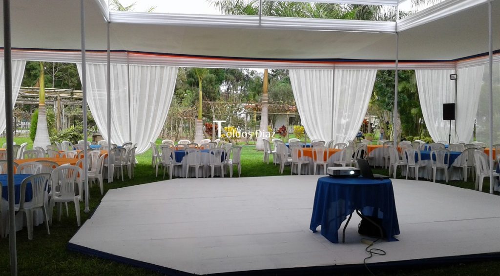 Alquiler de Sillas de plástico para eventos