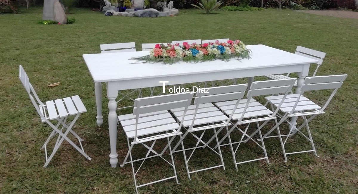Mesa vintage blanca grande