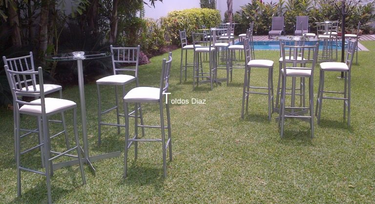 Mesas y sillas altas en lima peru