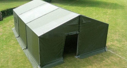 Toldo modelo a dos aguas para almacenes