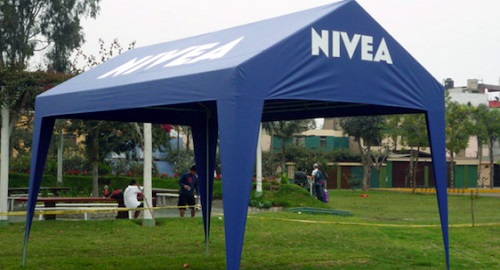 Toldo modelo a dos aguas para eventos
